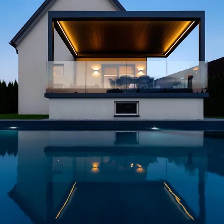 Platschberg Urban Hideaway - Stilvolles Ferienhaus Mit Pool An Der Weinstrasse Berghausen Room photo