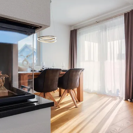 Platschberg Urban Hideaway - Stilvolles Ferienhaus Mit Pool An Der Weinstrasse Berghausen Room photo