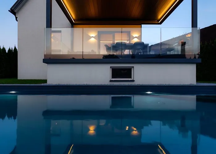 Platschberg Urban Hideaway - Stilvolles Ferienhaus Mit Pool An Der Weinstrasse